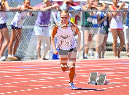 Thumbnail 2 in Guy Thomas Memorial (400 Meter) photogallery.