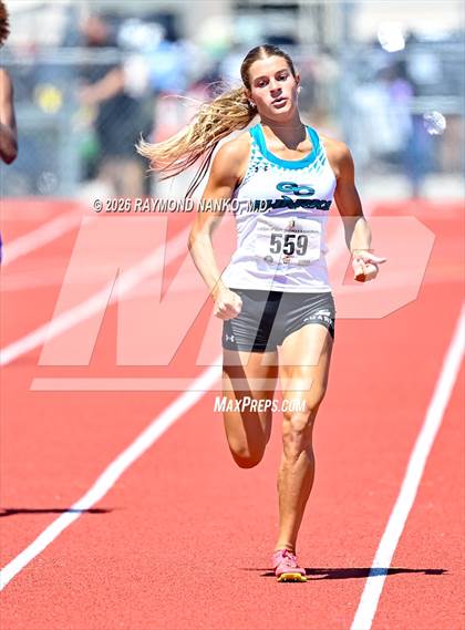 Thumbnail 1 in Guy Thomas Memorial (400 Meter) photogallery.