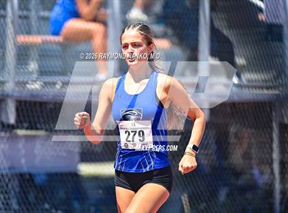 Thumbnail 1 in Guy Thomas Memorial (400 Meter) photogallery.