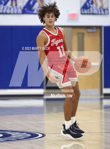 Thumbnail 1 in Greenwood vs Plattsburg (Bill Rowe's Queen City Showcase) photogallery.