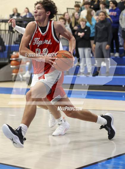Thumbnail 2 in Greenwood vs Plattsburg (Bill Rowe's Queen City Showcase) photogallery.