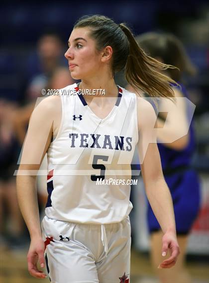 Thumbnail 1 in McCallum vs. Wimberley (Wimberley Hoopfest) photogallery.