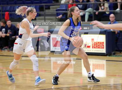Thumbnail 1 in McCallum vs. Wimberley (Wimberley Hoopfest) photogallery.