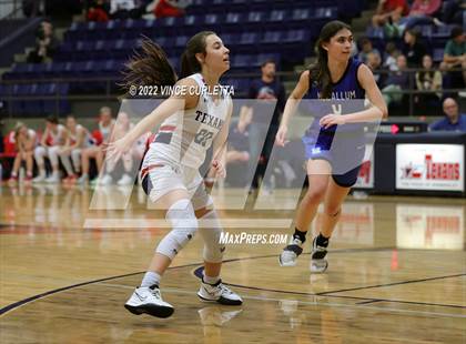 Thumbnail 1 in McCallum vs. Wimberley (Wimberley Hoopfest) photogallery.