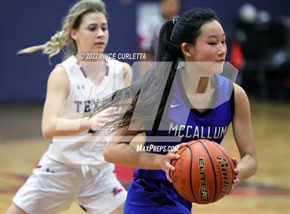 Thumbnail 1 in McCallum vs. Wimberley (Wimberley Hoopfest) photogallery.