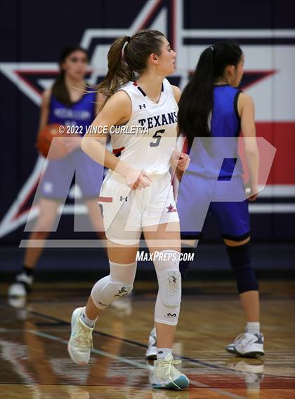 Thumbnail 1 in McCallum vs. Wimberley (Wimberley Hoopfest) photogallery.