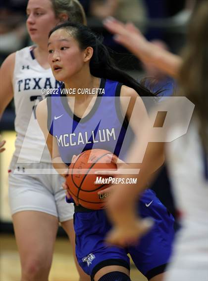 Thumbnail 1 in McCallum vs. Wimberley (Wimberley Hoopfest) photogallery.