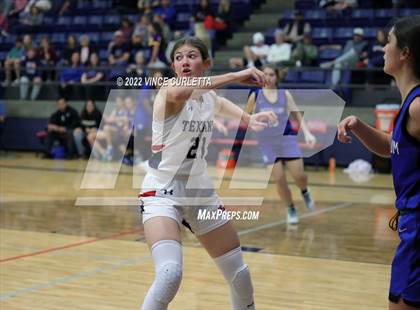 Thumbnail 2 in McCallum vs. Wimberley (Wimberley Hoopfest) photogallery.