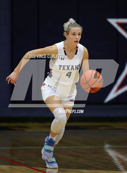 Thumbnail 2 in McCallum vs. Wimberley (Wimberley Hoopfest) photogallery.