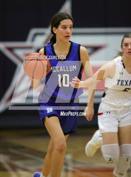 Thumbnail 2 in McCallum vs. Wimberley (Wimberley Hoopfest) photogallery.