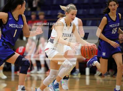 Thumbnail 3 in McCallum vs. Wimberley (Wimberley Hoopfest) photogallery.