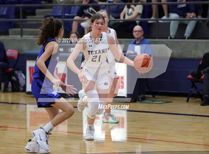 Thumbnail 1 in McCallum vs. Wimberley (Wimberley Hoopfest) photogallery.