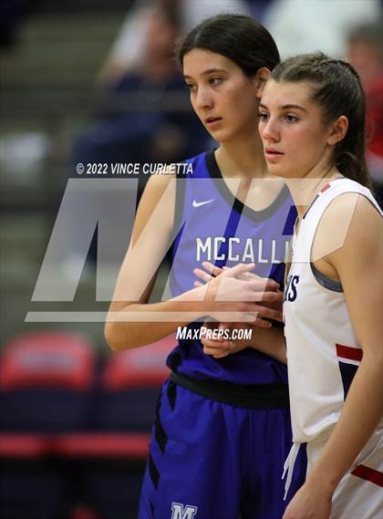 Thumbnail 2 in McCallum vs. Wimberley (Wimberley Hoopfest) photogallery.