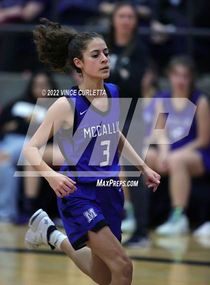Thumbnail 2 in McCallum vs. Wimberley (Wimberley Hoopfest) photogallery.