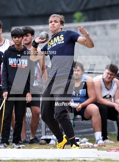 Thumbnail 3 in NCHSAA 4A West Regional (Shot Put) photogallery.