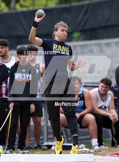 Thumbnail 2 in NCHSAA 4A West Regional (Shot Put) photogallery.