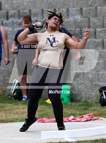 Thumbnail 1 in NCHSAA 4A West Regional (Shot Put) photogallery.