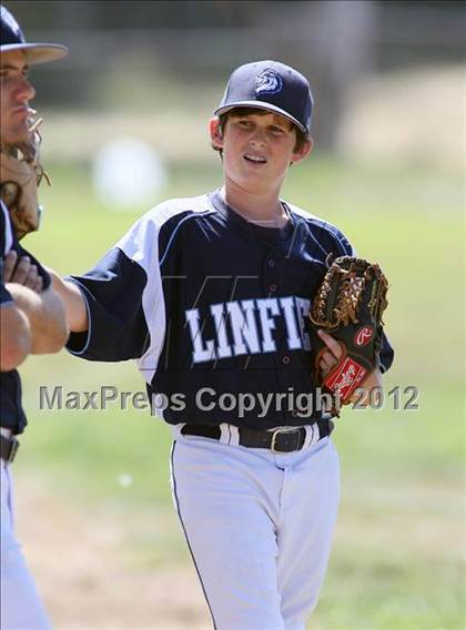 Thumbnail 1 in Woodcrest Christian @ Linfield Christian photogallery.