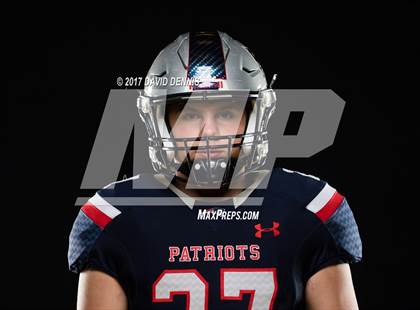 Thumbnail 3 in Liberty Senior Photos photogallery.