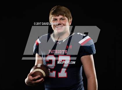 Thumbnail 2 in Liberty Senior Photos photogallery.