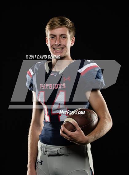 Thumbnail 1 in Liberty Senior Photos photogallery.