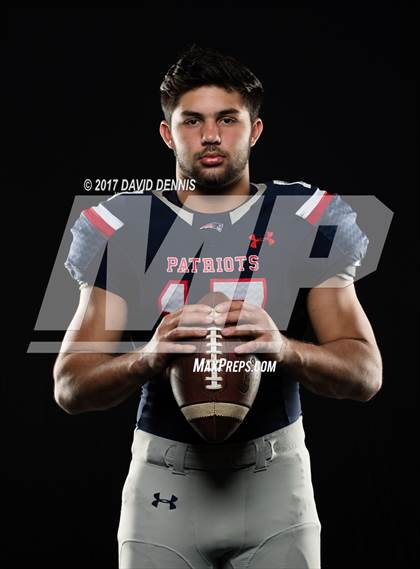 Thumbnail 1 in Liberty Senior Photos photogallery.