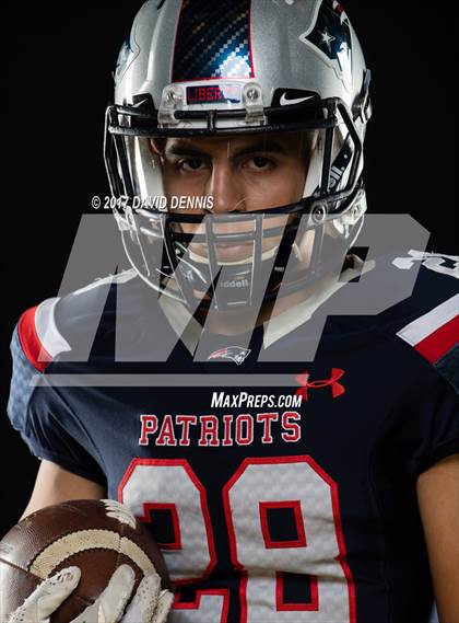 Thumbnail 1 in Liberty Senior Photos photogallery.