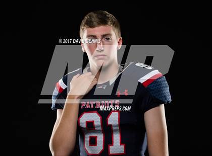 Thumbnail 2 in Liberty Senior Photos photogallery.