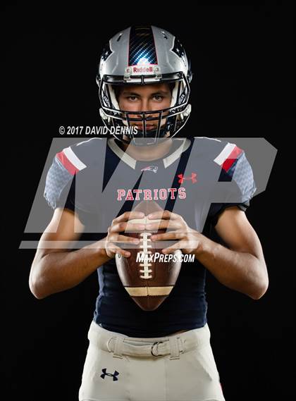 Thumbnail 1 in Liberty Senior Photos photogallery.