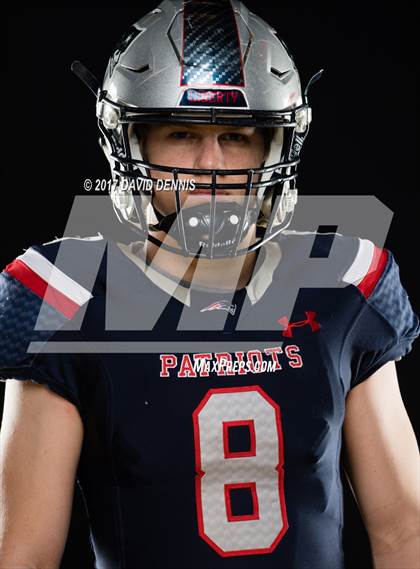 Thumbnail 2 in Liberty Senior Photos photogallery.
