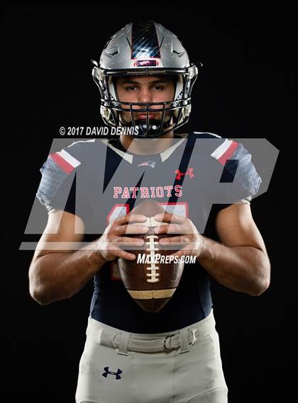 Thumbnail 1 in Liberty Senior Photos photogallery.