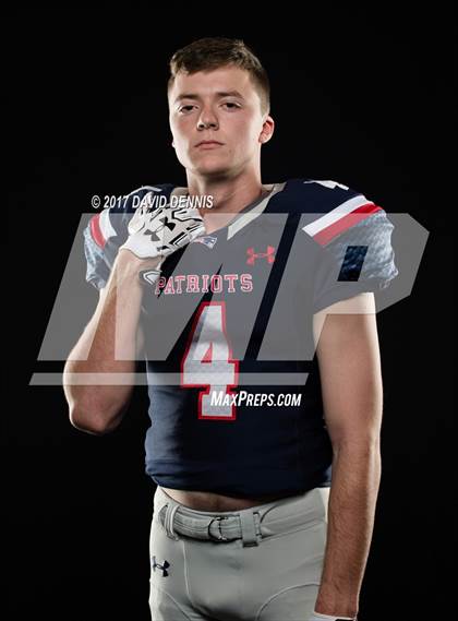 Thumbnail 3 in Liberty Senior Photos photogallery.