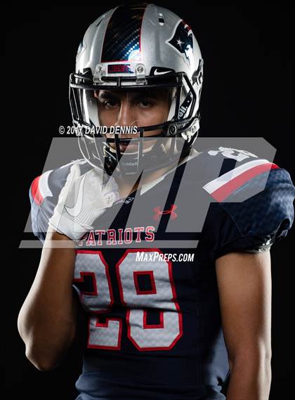 Thumbnail 1 in Liberty Senior Photos photogallery.
