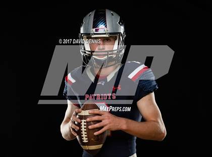Thumbnail 2 in Liberty Senior Photos photogallery.