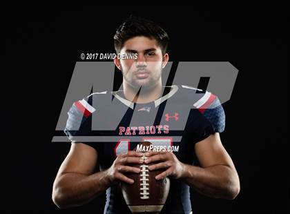 Thumbnail 2 in Liberty Senior Photos photogallery.