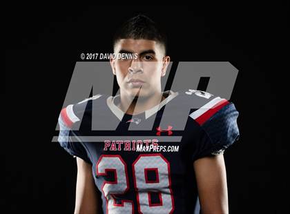 Thumbnail 2 in Liberty Senior Photos photogallery.