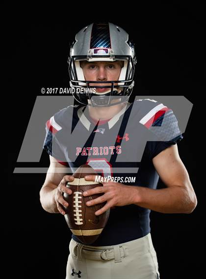 Thumbnail 1 in Liberty Senior Photos photogallery.