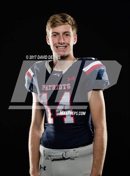 Thumbnail 3 in Liberty Senior Photos photogallery.