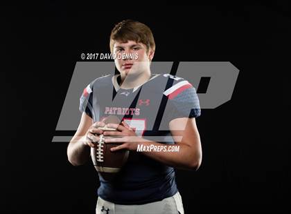 Thumbnail 3 in Liberty Senior Photos photogallery.