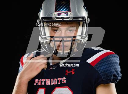 Thumbnail 2 in Liberty Senior Photos photogallery.