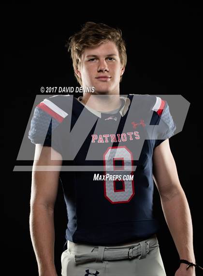 Thumbnail 3 in Liberty Senior Photos photogallery.