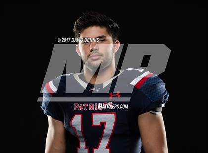 Thumbnail 3 in Liberty Senior Photos photogallery.