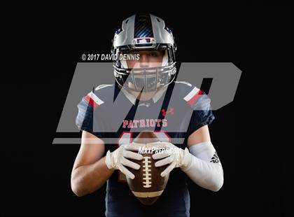 Thumbnail 3 in Liberty Senior Photos photogallery.