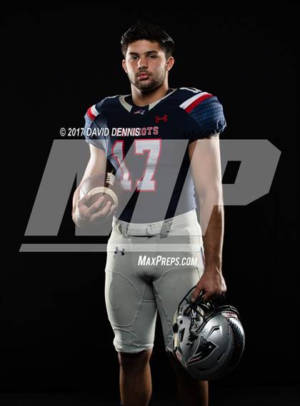 Thumbnail 3 in Liberty Senior Photos photogallery.