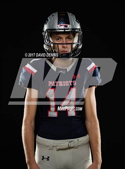 Thumbnail 1 in Liberty Senior Photos photogallery.