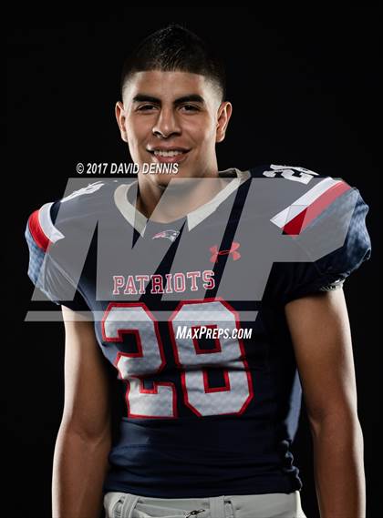 Thumbnail 3 in Liberty Senior Photos photogallery.