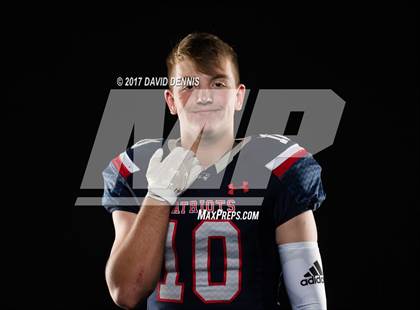 Thumbnail 3 in Liberty Senior Photos photogallery.