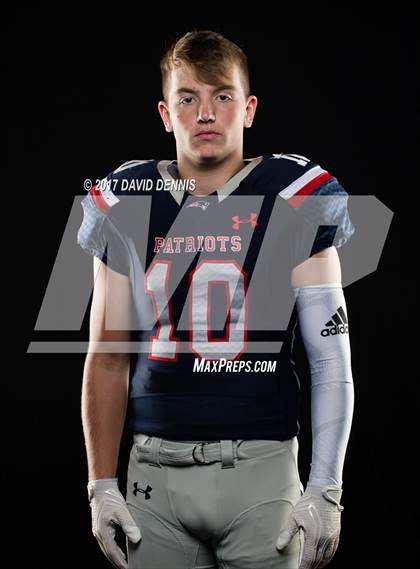 Thumbnail 1 in Liberty Senior Photos photogallery.