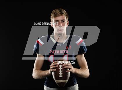 Thumbnail 1 in Liberty Senior Photos photogallery.