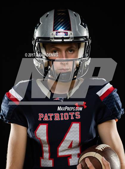 Thumbnail 1 in Liberty Senior Photos photogallery.